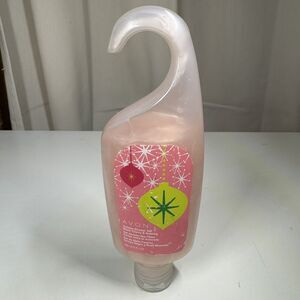 Avon Holiday Shower Gel Black Cherry and Nutmeg 5 Oz New And Sealed